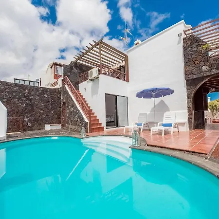 Belvilla By Oyo Aloe * Puerto del Carmen (Lanzarote)