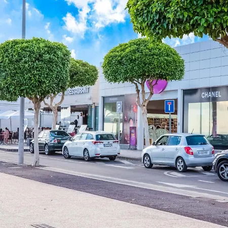 Belvilla By Oyo Aloe Villa Puerto del Carmen (Lanzarote)