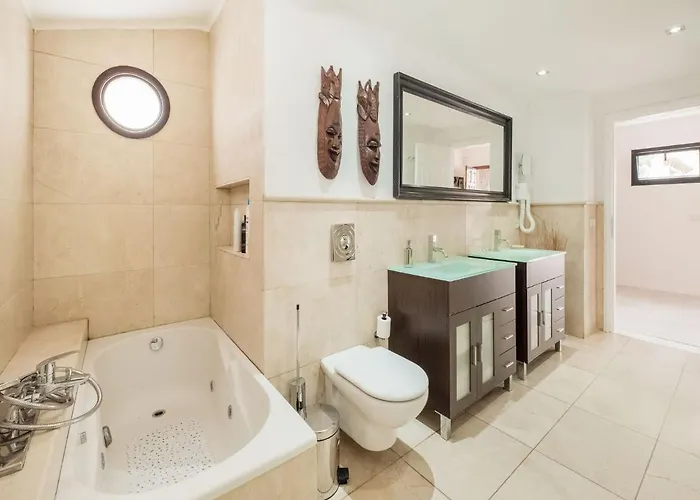 Belvilla By Oyo Aloe וילה